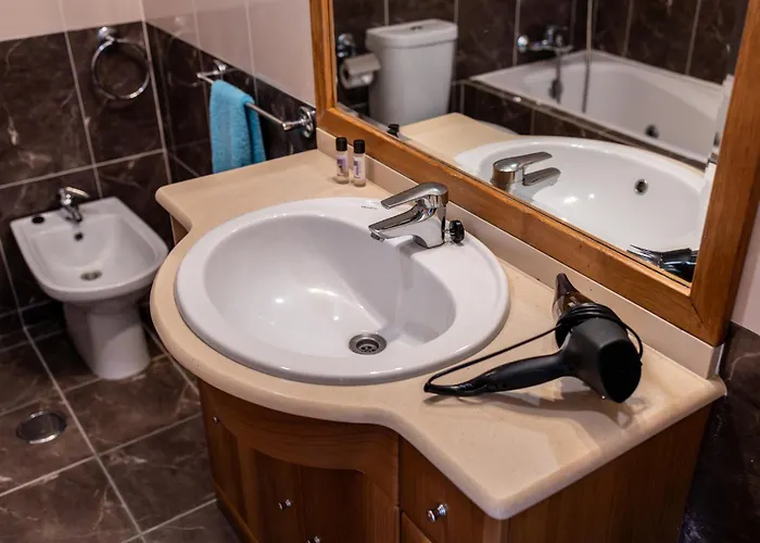 Beachfront 3bdr On Marginal Boulevard Appartement