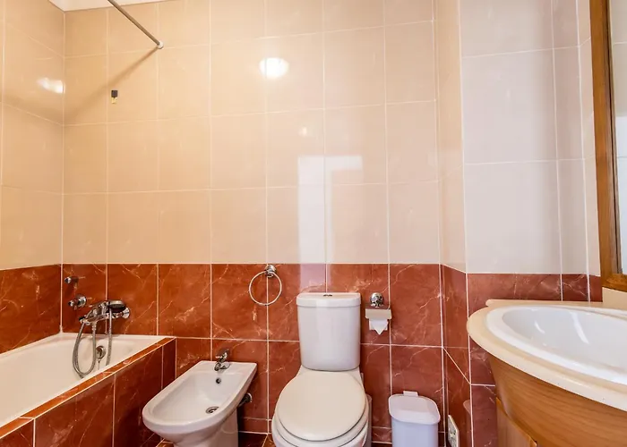 Beachfront 3bdr On Marginal Boulevard Appartement São Martinho do Porto