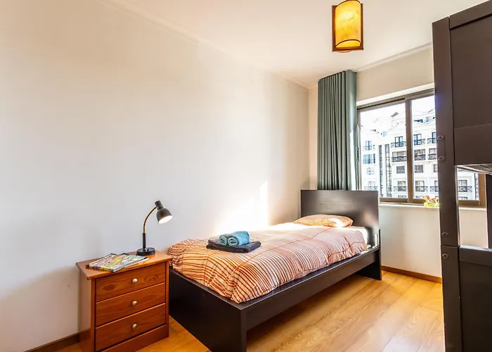 Beachfront 3bdr On Marginal Boulevard São Martinho do Porto